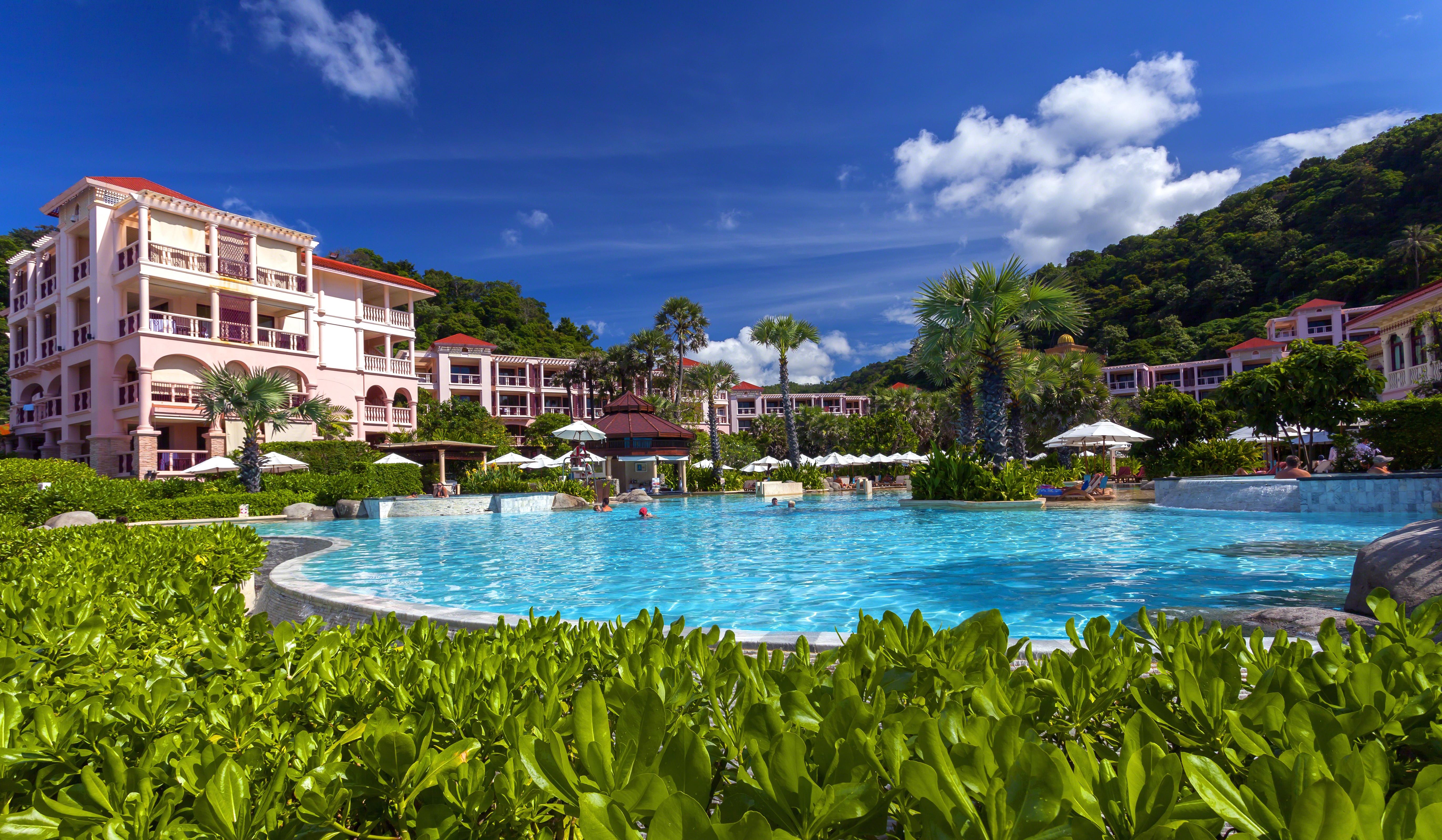 Centara Grand Beach Resort Phuket - Sha Plus Karon Exterior photo